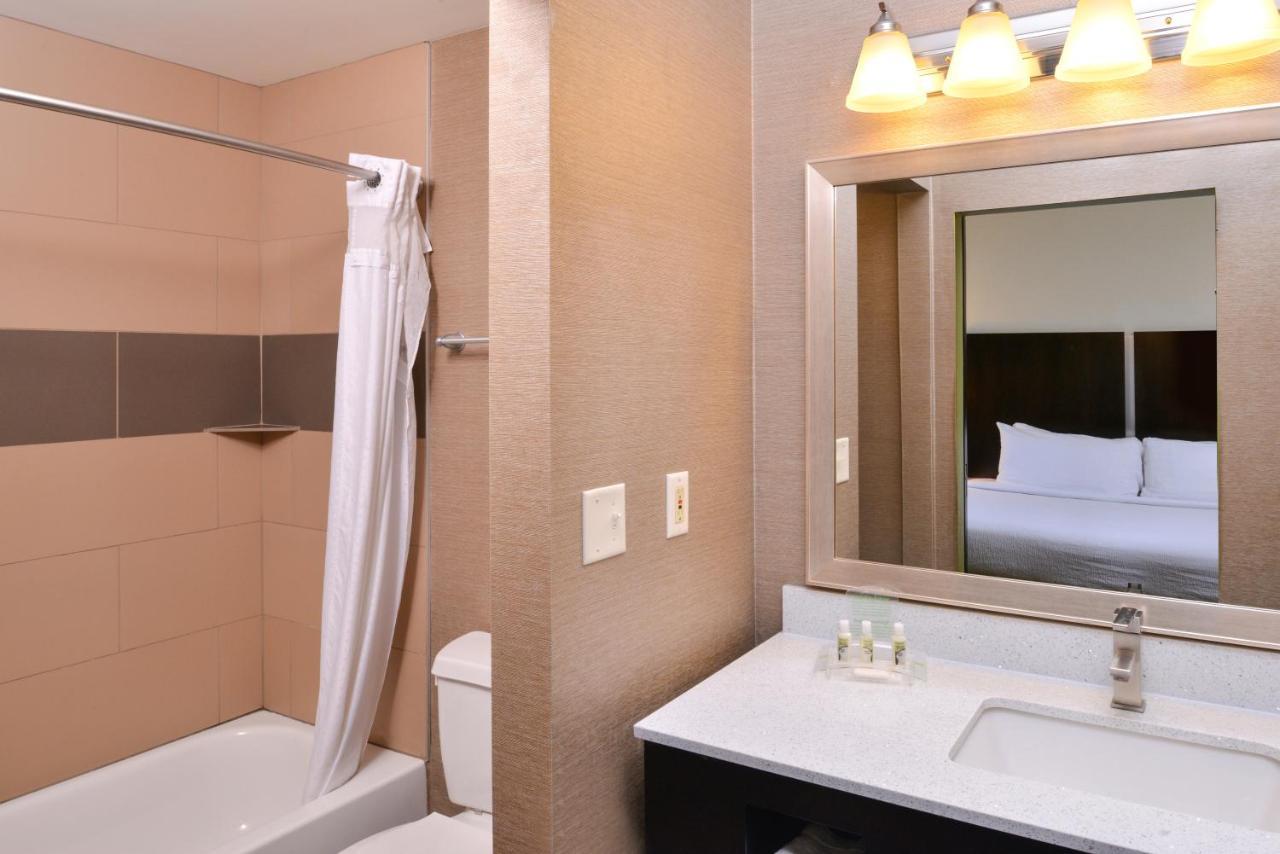 Holiday Inn Little Rock West - Chenal Pkwy, An Ihg Hotel Kültér fotó
